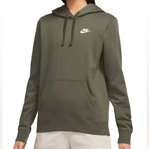 NIKE Fleece Pullover, size Medium 💚